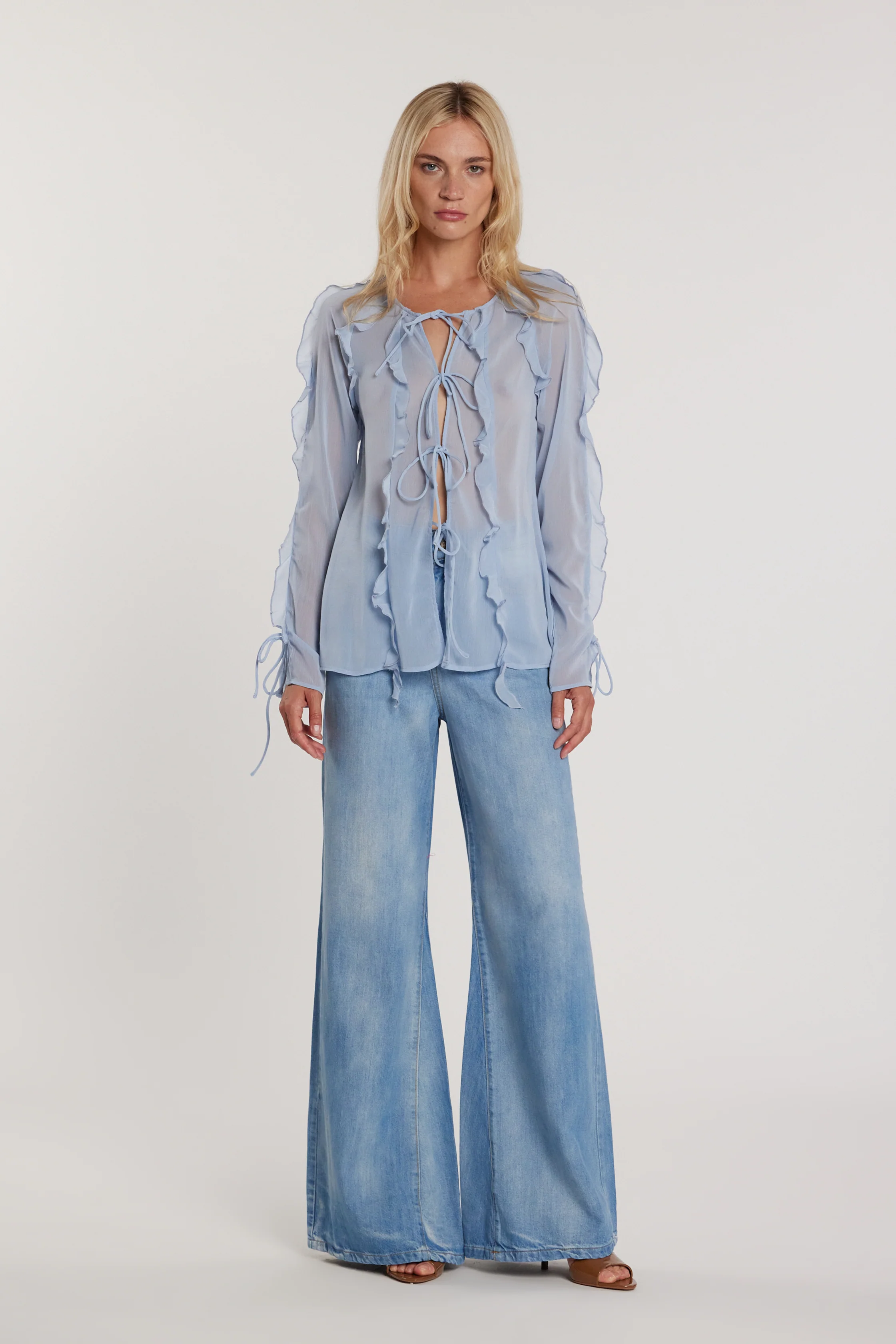 Blusa DIAMY maniche lunghe con rouches più laccetti - Image 4