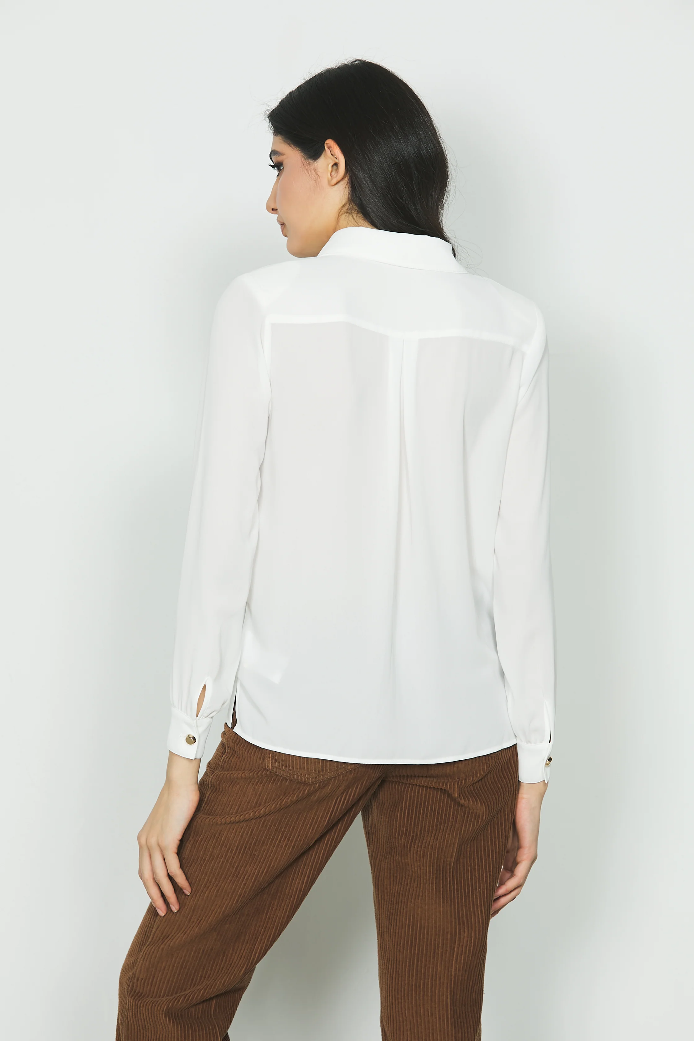 Camicia SUGILLITE_A manica lunga con collana più tasche - Image 3