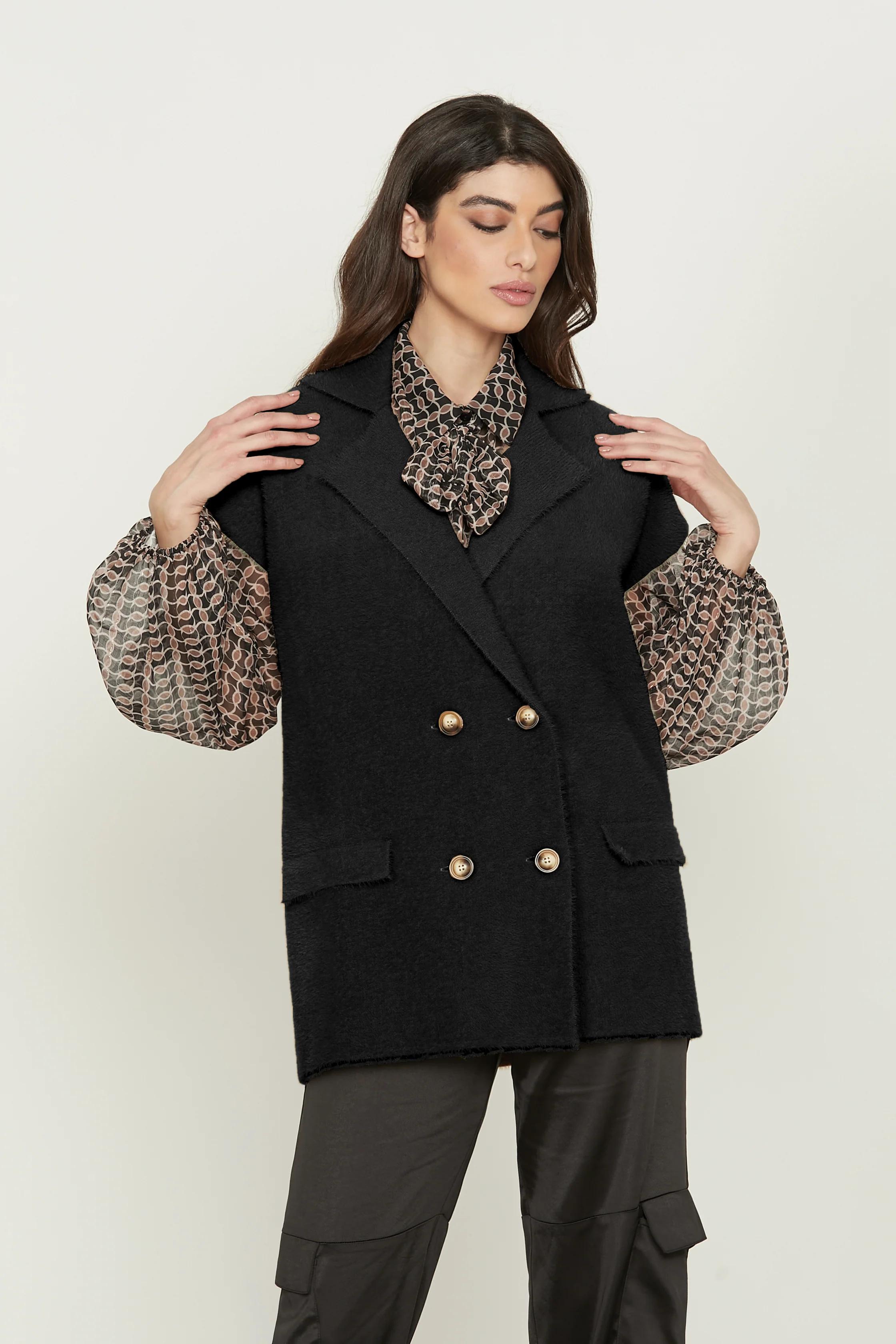 Cappotto gilet REBBY mezza manica aletta doppio petto con patte filato pelliccetta - Image 8