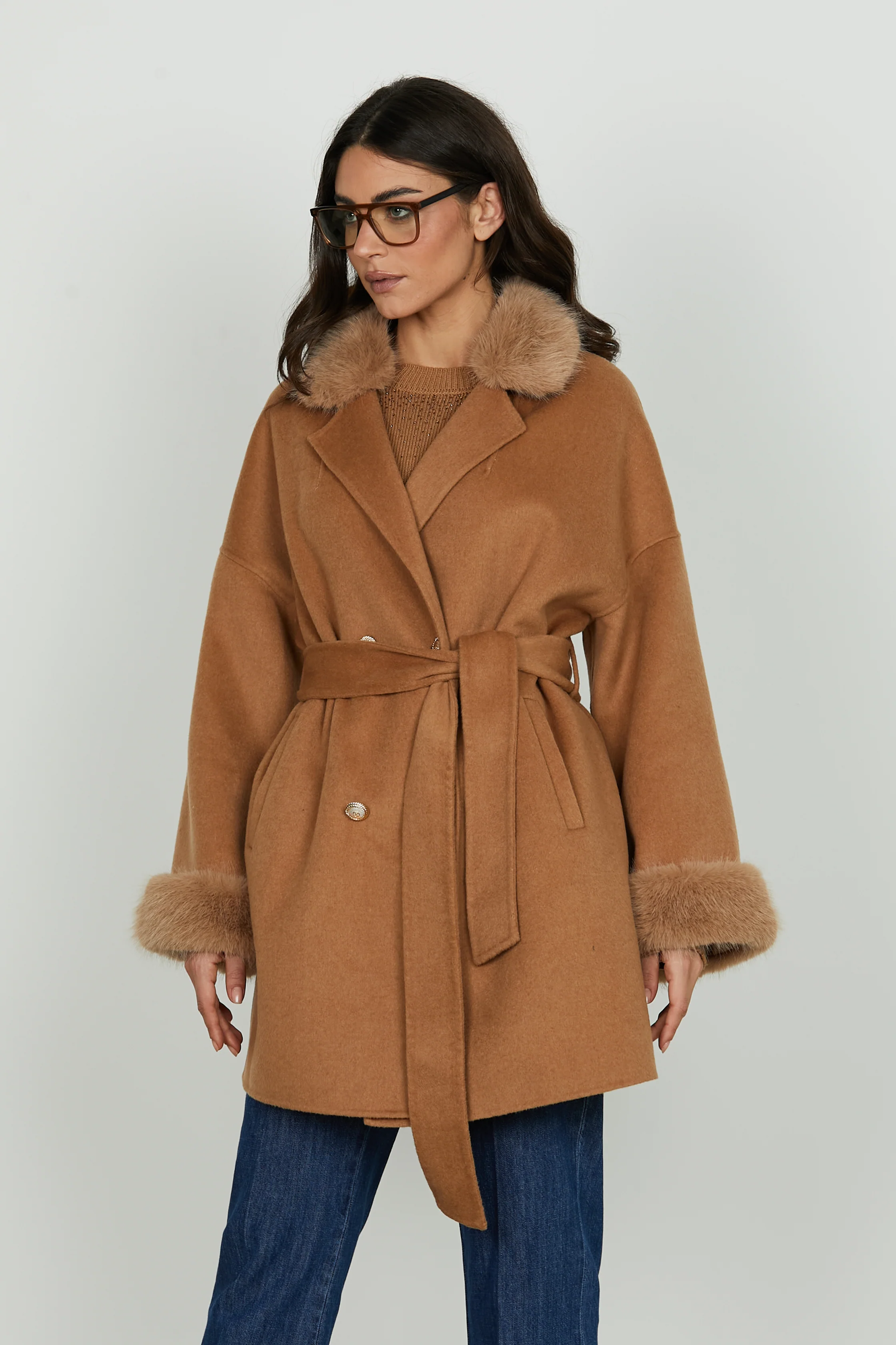 Cappotto VEXAT manica lunga doppio petto con bordi ecopelliccia più tasche più cintura - Image 2