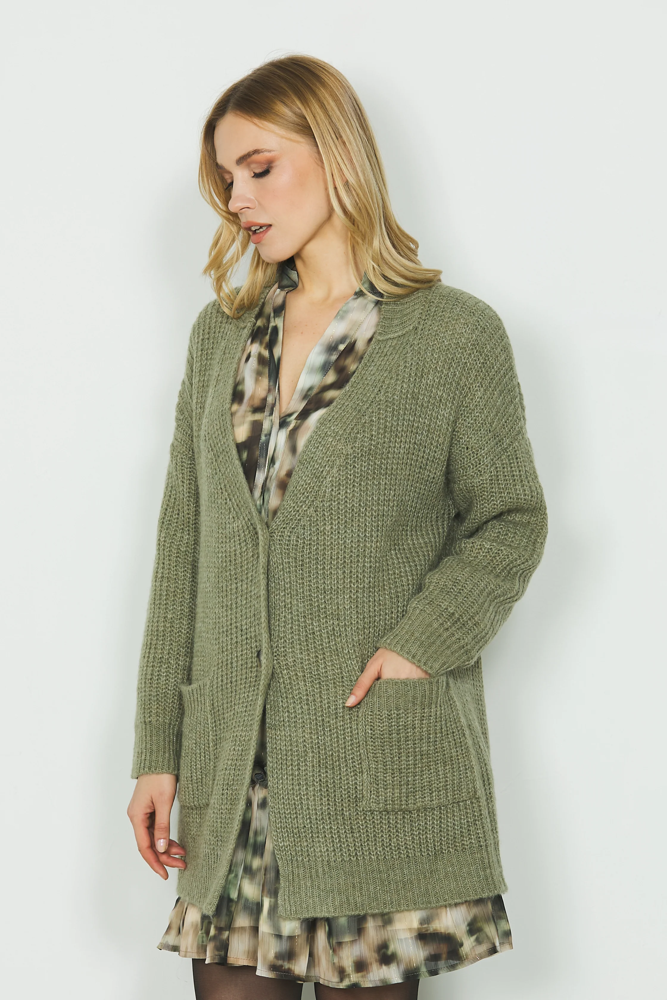 Cardigan BOFFELLI manica lunga con bottoni più tasche - Image 3