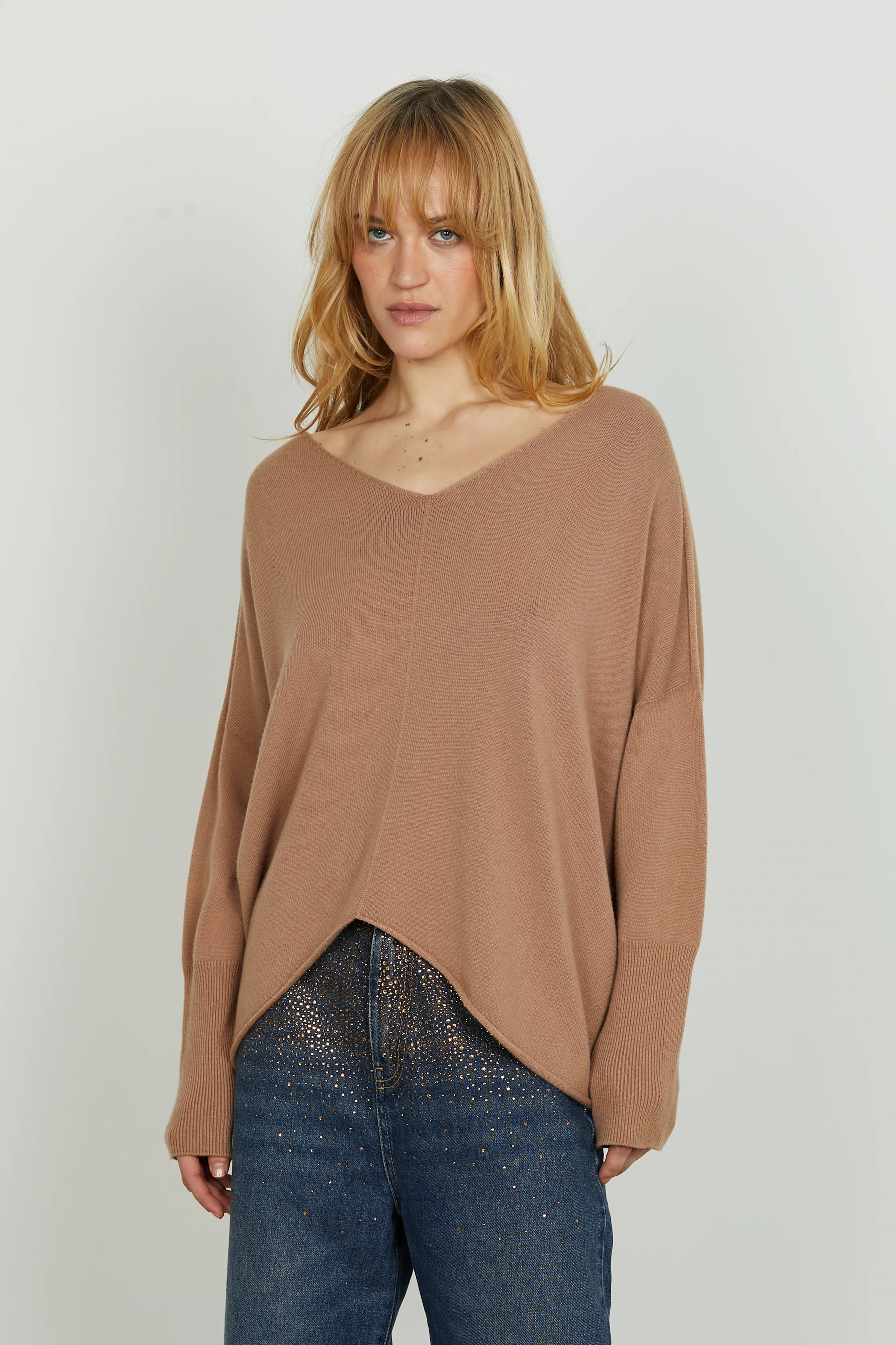 Maglia DAULAGI manica lunga scollo v asimmetrica