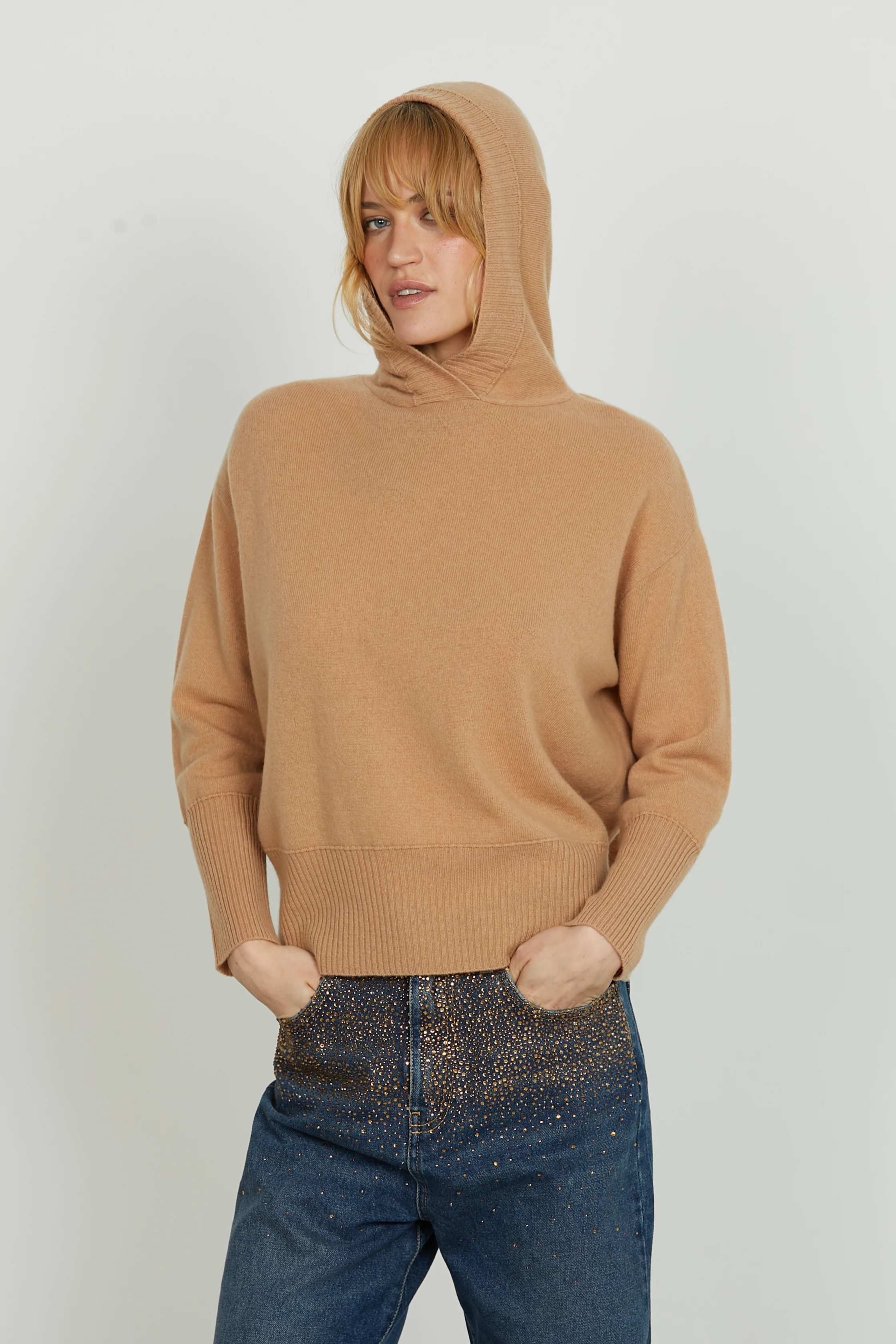 Maglia ERALL manica lunga con cappuccio - Image 4