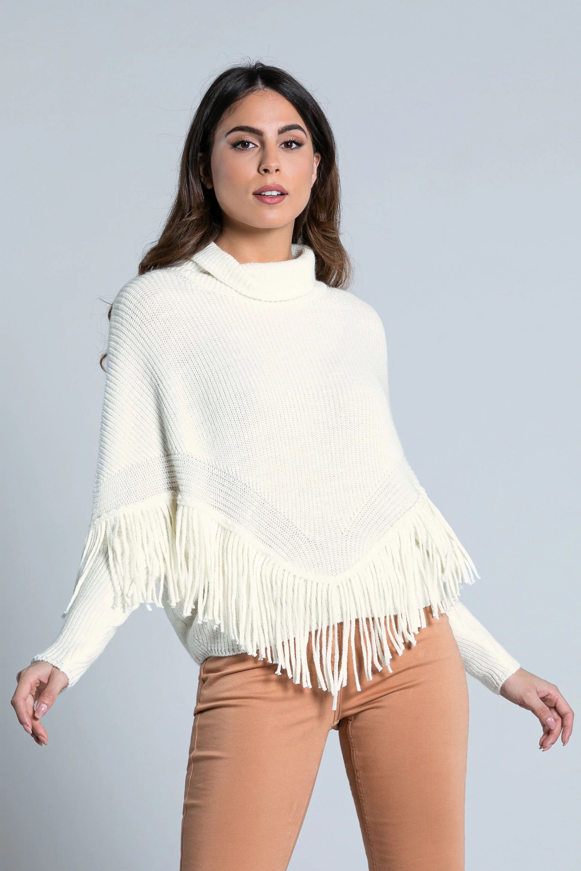 Maglia ERIF manica lunga pipistrello collo alto con frange - Image 2
