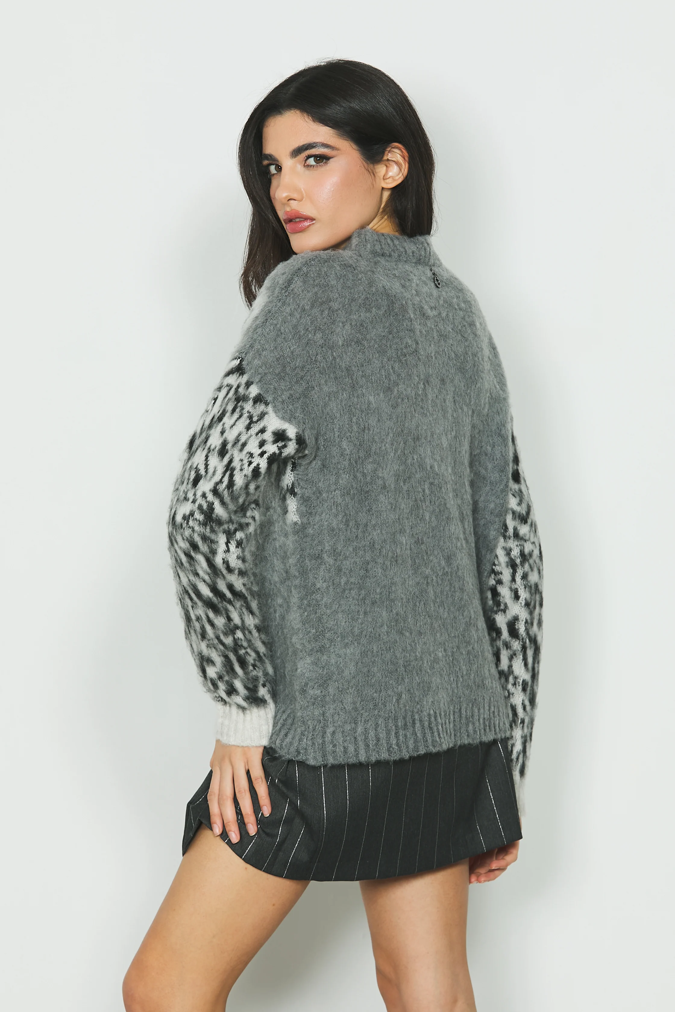 Maglia MARIA manica lunga con colletto più jacquard leopardo - Image 3