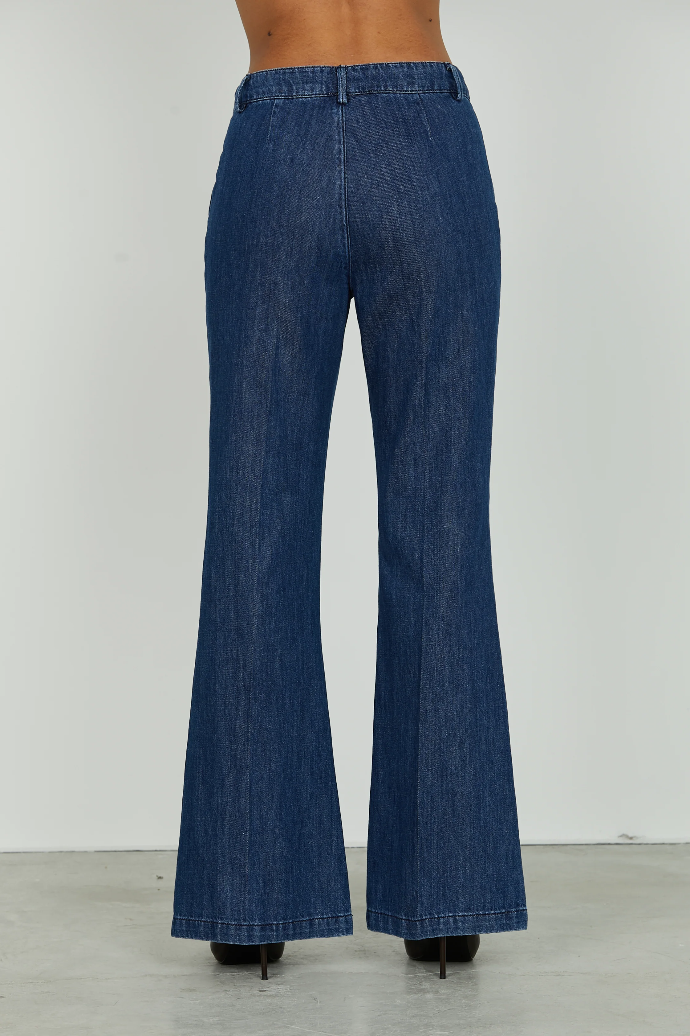 Panta KRISTEN_22 vita media chinos flaire fit denim blue - Image 3