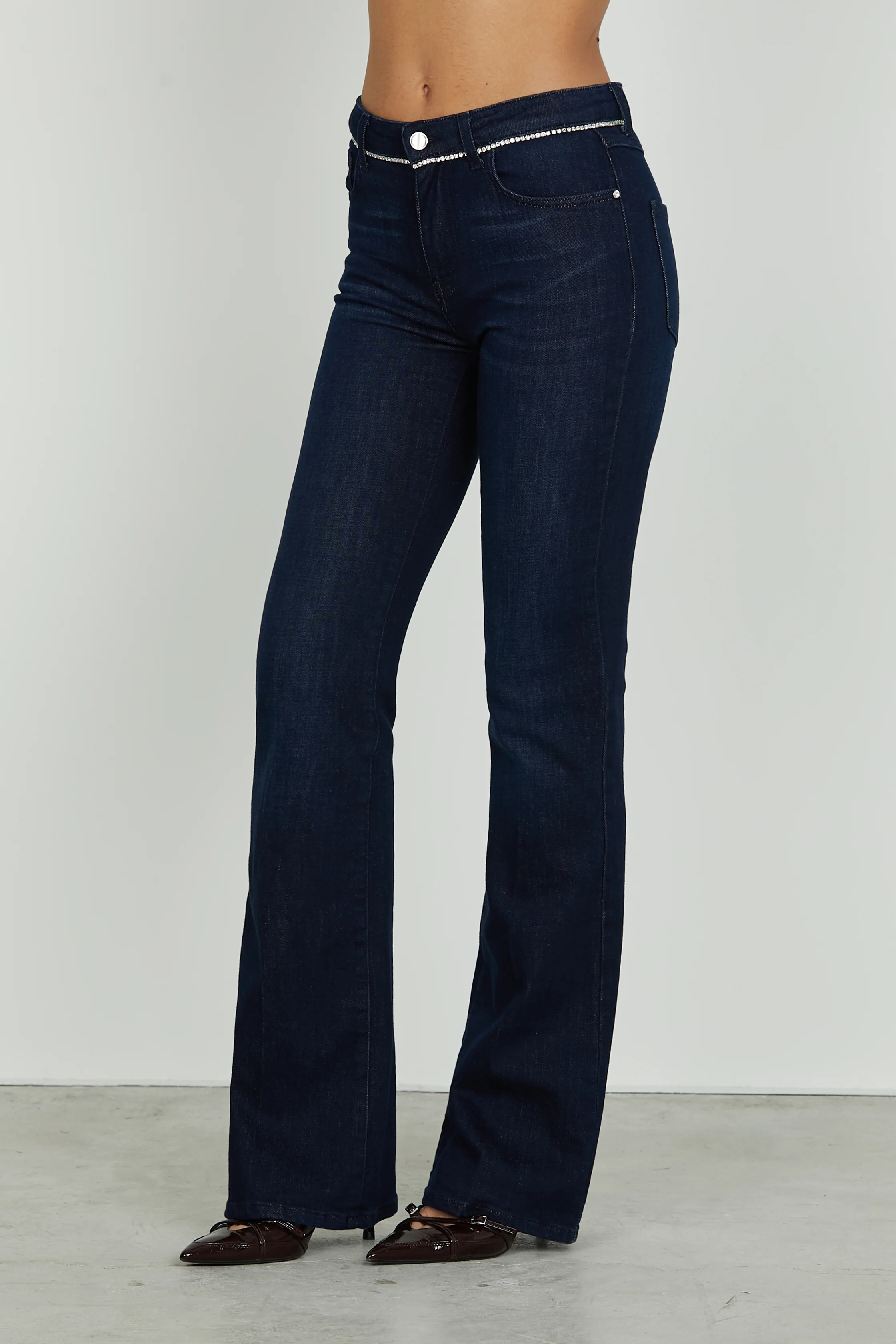 Panta SCHIFFER_29 vita media 5 ts con piping strass flaire fit denim blue - Image 3