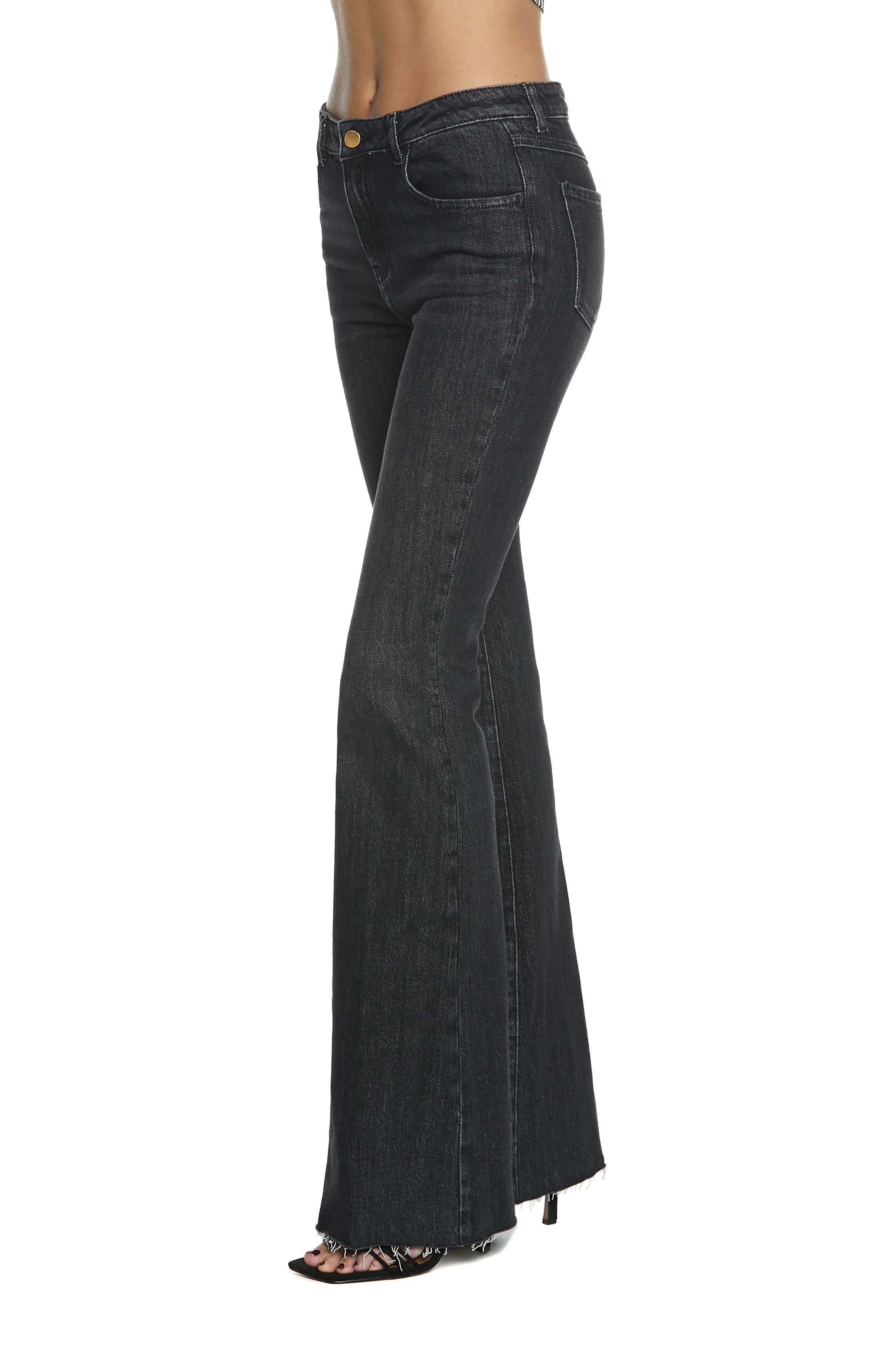 Panta SHIFFER_3 vita media 5tasche  con f.do sfrangiato flaire fit denim black - Image 2