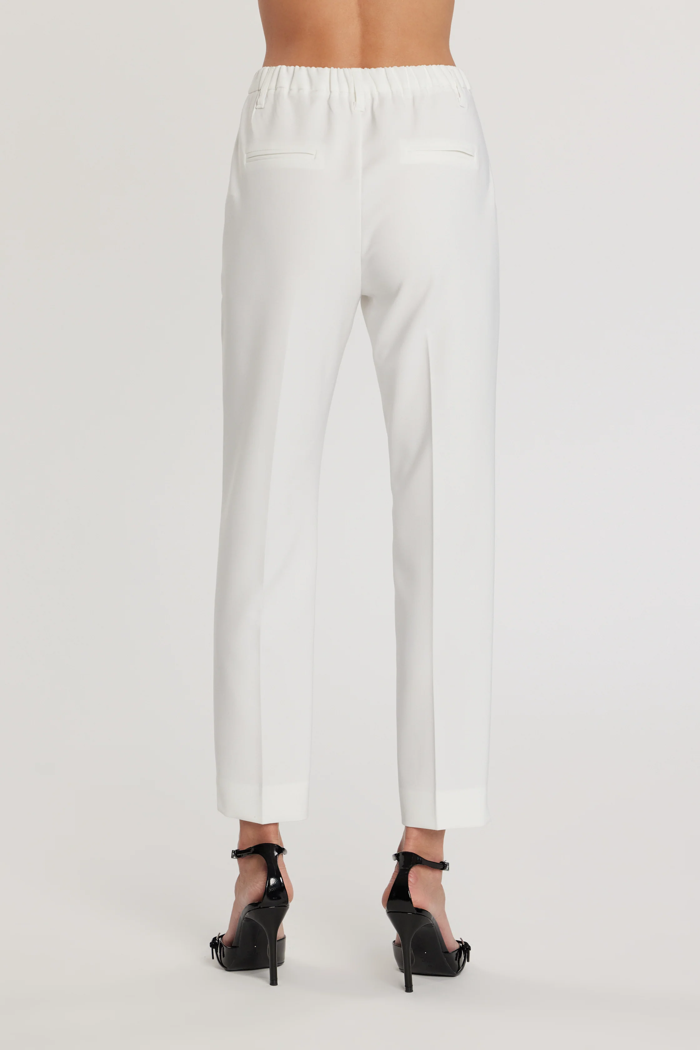Pantalone OSTENDO_A vita alta con elastico più tasche francesi più spacchetti sul fondo - Image 4