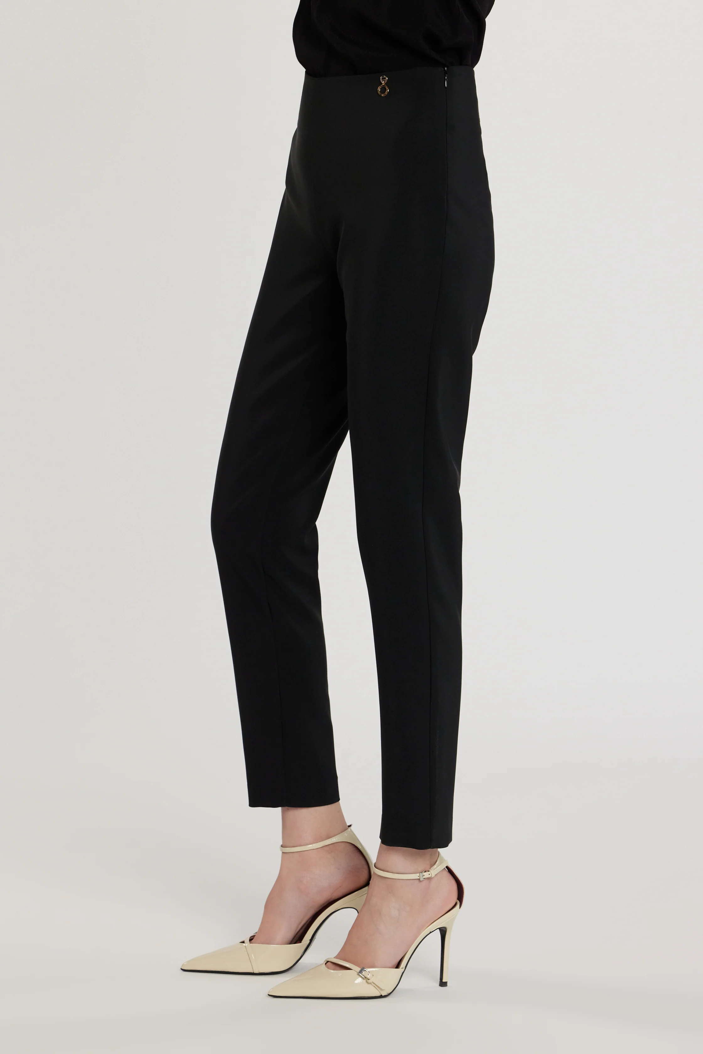 Pantalone PAMMY vita alta capri stretto - Image 3
