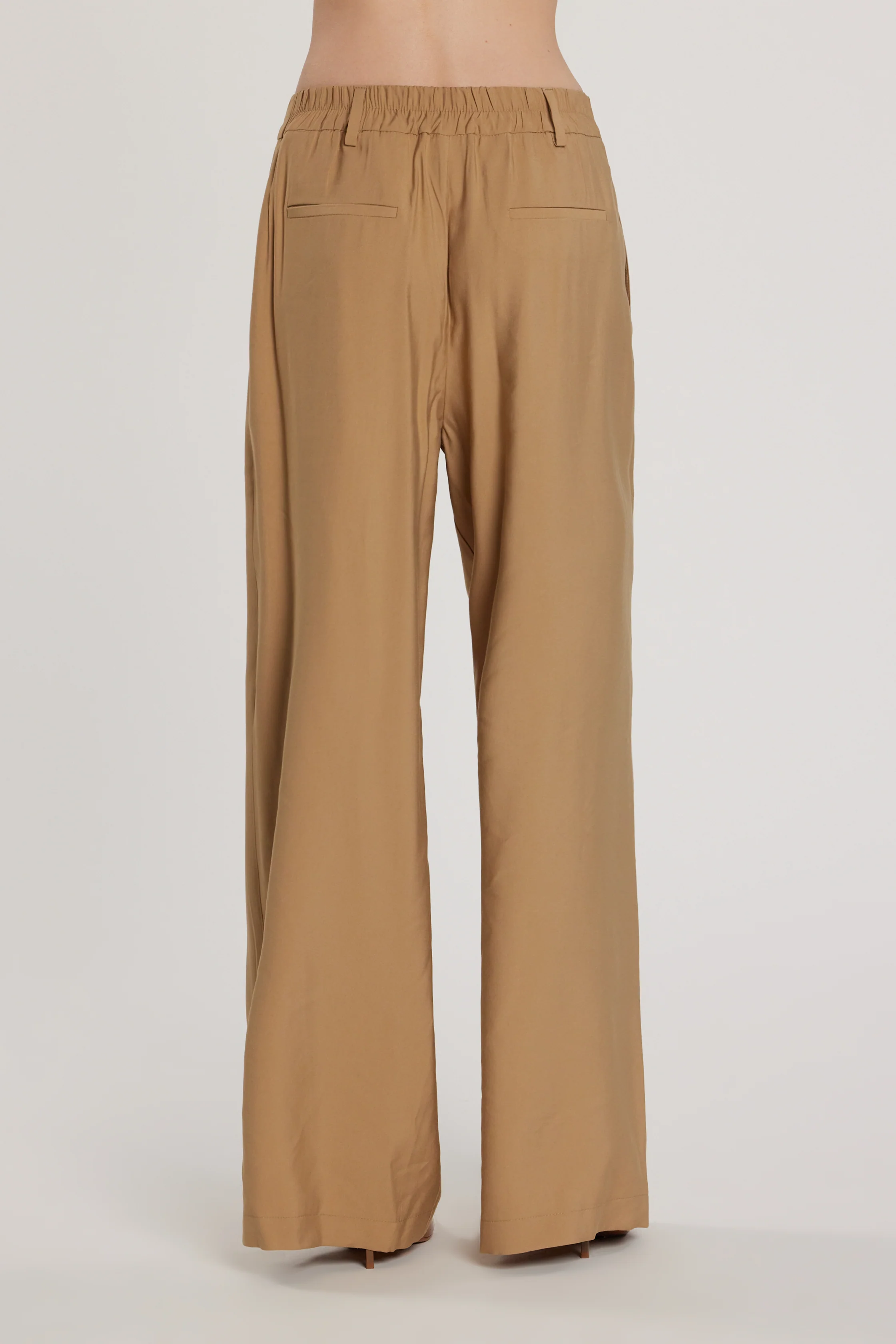 Pantalone PREZIOSA_P vita alta palazzo con cintura più tasche francesi più filetto - Image 4