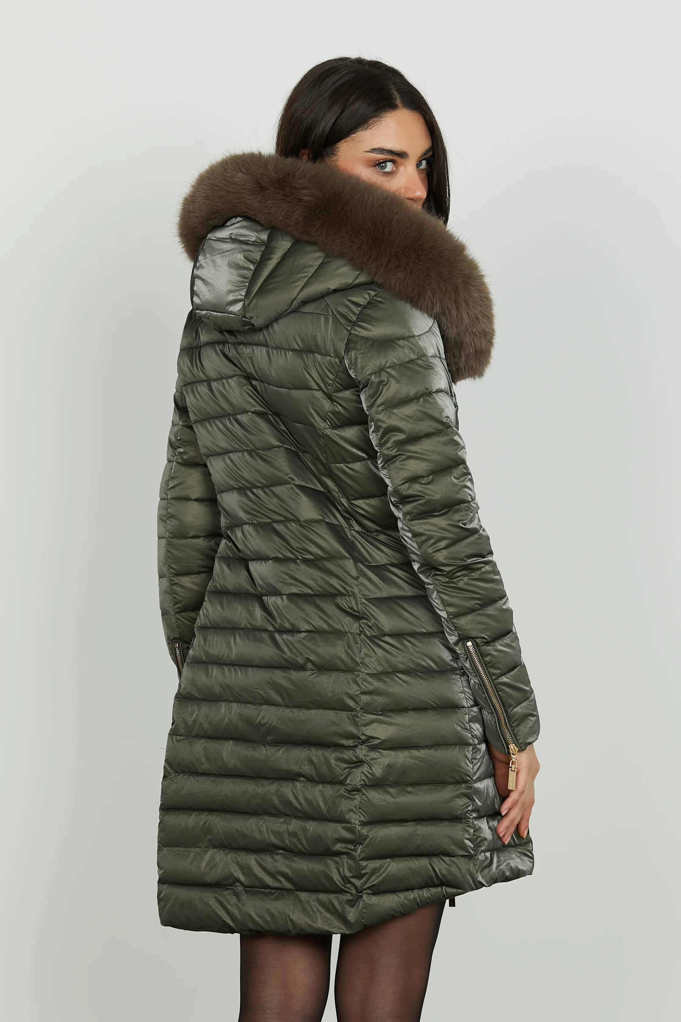 Piumino DIESSAM lungo manica lunga con ts più zip trasv. Più capp. Più ecopel.stacc. Eff.satin - Image 3