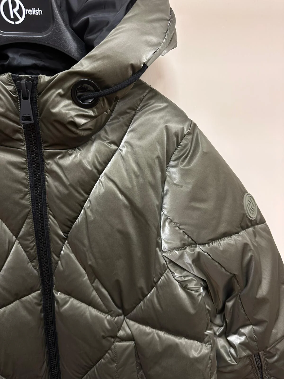 Piumino KILGOREV manica lunga con cappuccio più coulisse più zip a contrasto - Image 6