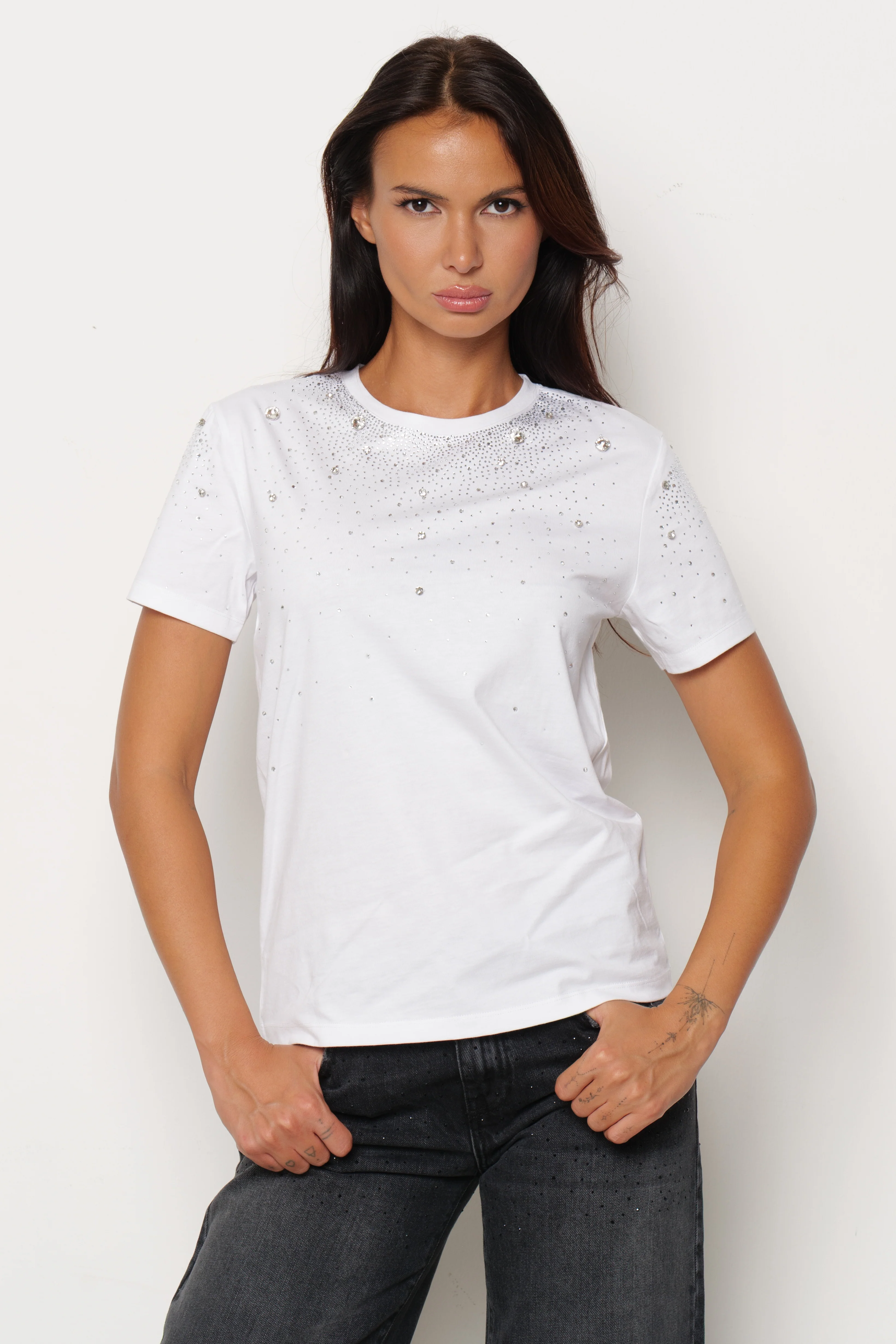 T-shirt REGNUM mezza manica con strass più pietre crystal - Image 6