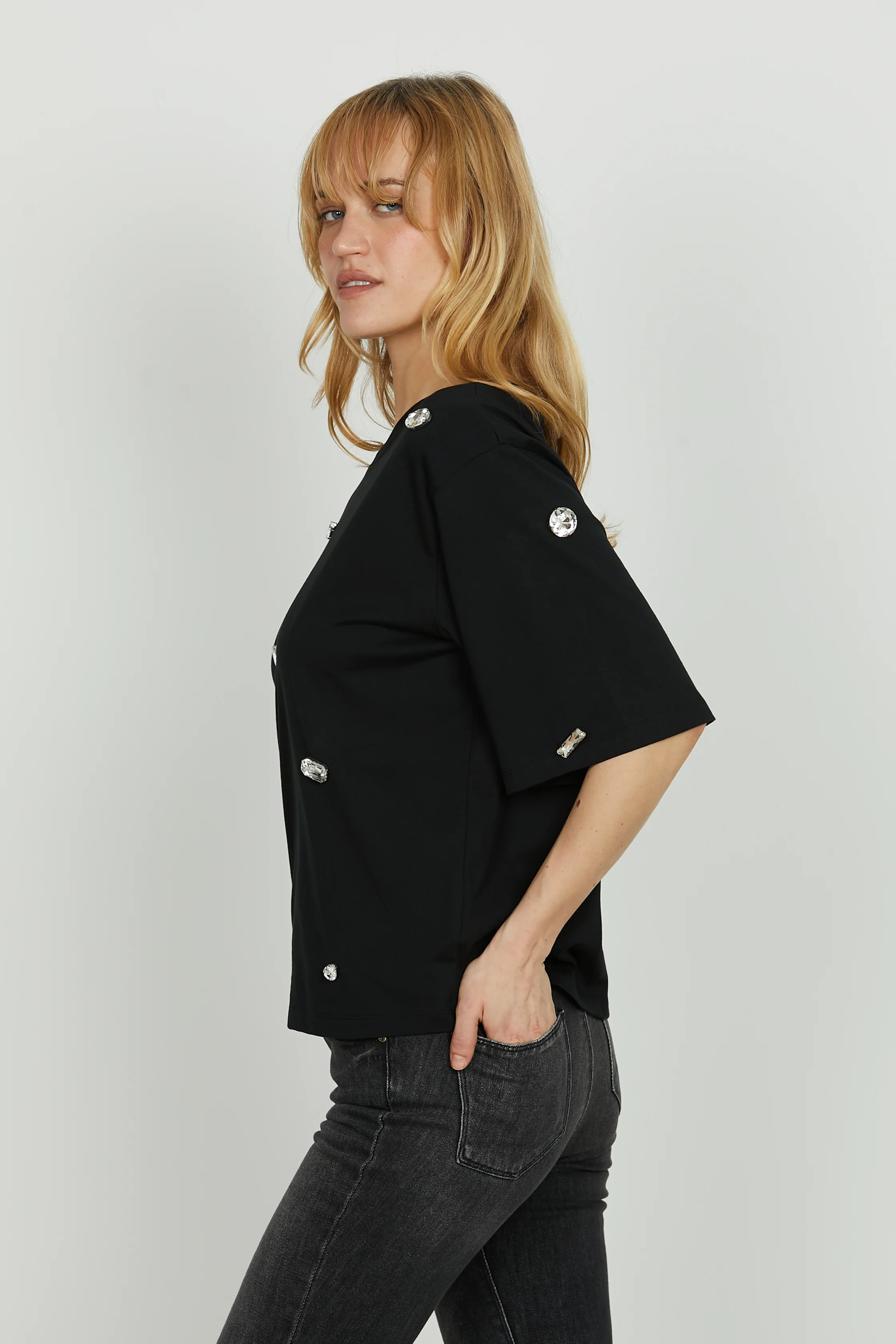 T-shirt ROMOALD mezza manica con pietre strass - Image 2