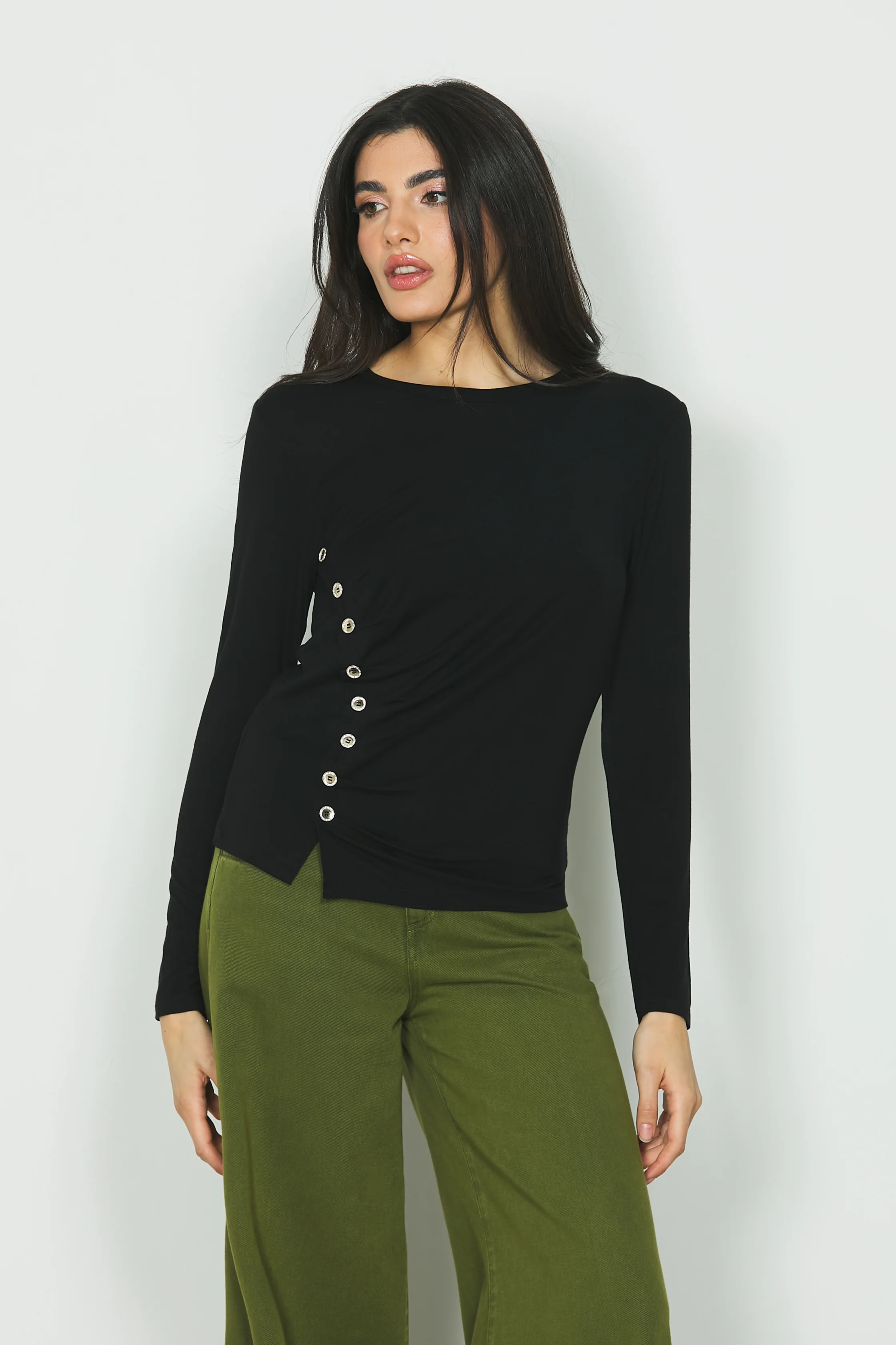 T-shirt SIBILLA manica lunga con taglio fianco più pieghe più bottoni strass