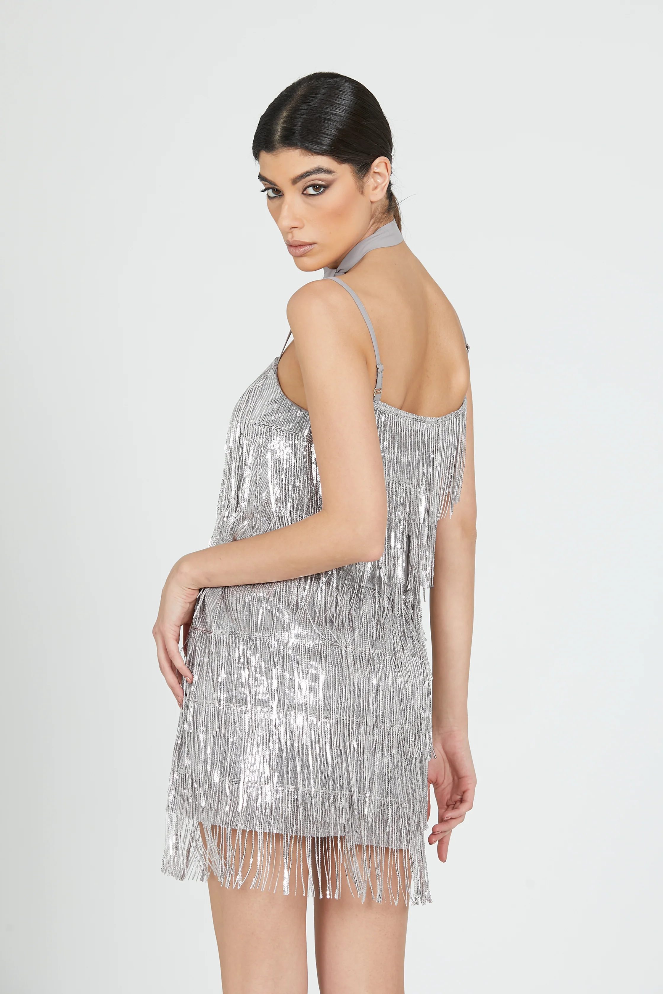 Top HUNYANG con sciarpetta frange paillettes - Image 4